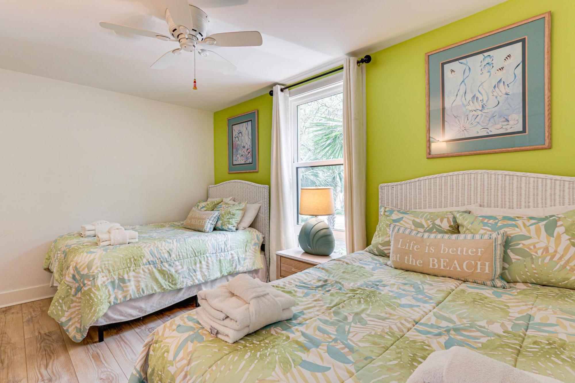Coligny Gem With Community Perks Walk To Beach Хилтон-Хед-Айленд Экстерьер фото